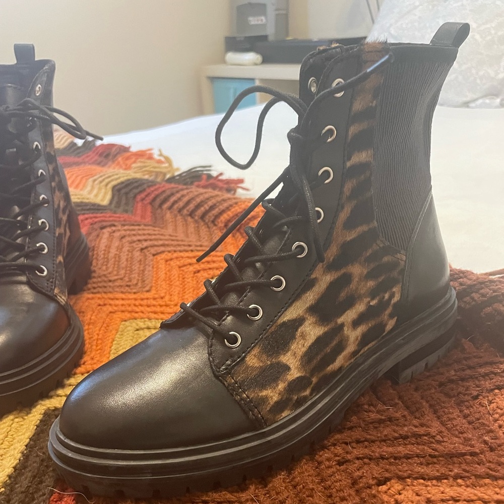Vince Camuto Black and Leopard rocker boots